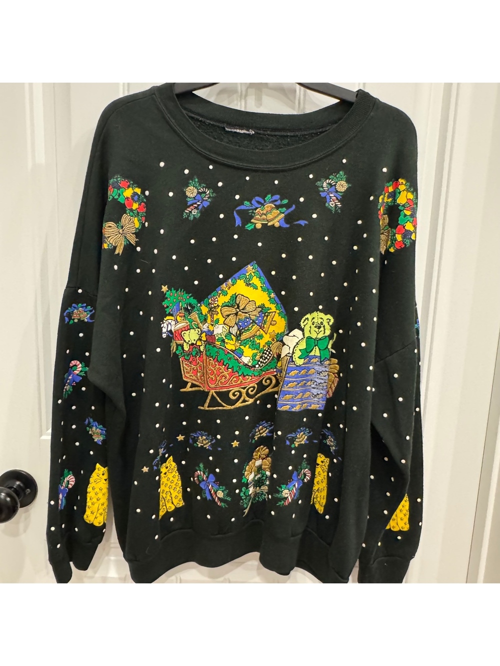 Vintage Black Christmas Cat Sweatshirt